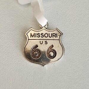 925 Sterling Silver Route 66 Missouri Charm